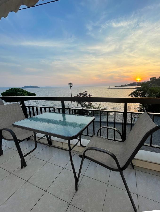 Magda Rooms "Sea View" Neos Marmaras Phòng bức ảnh