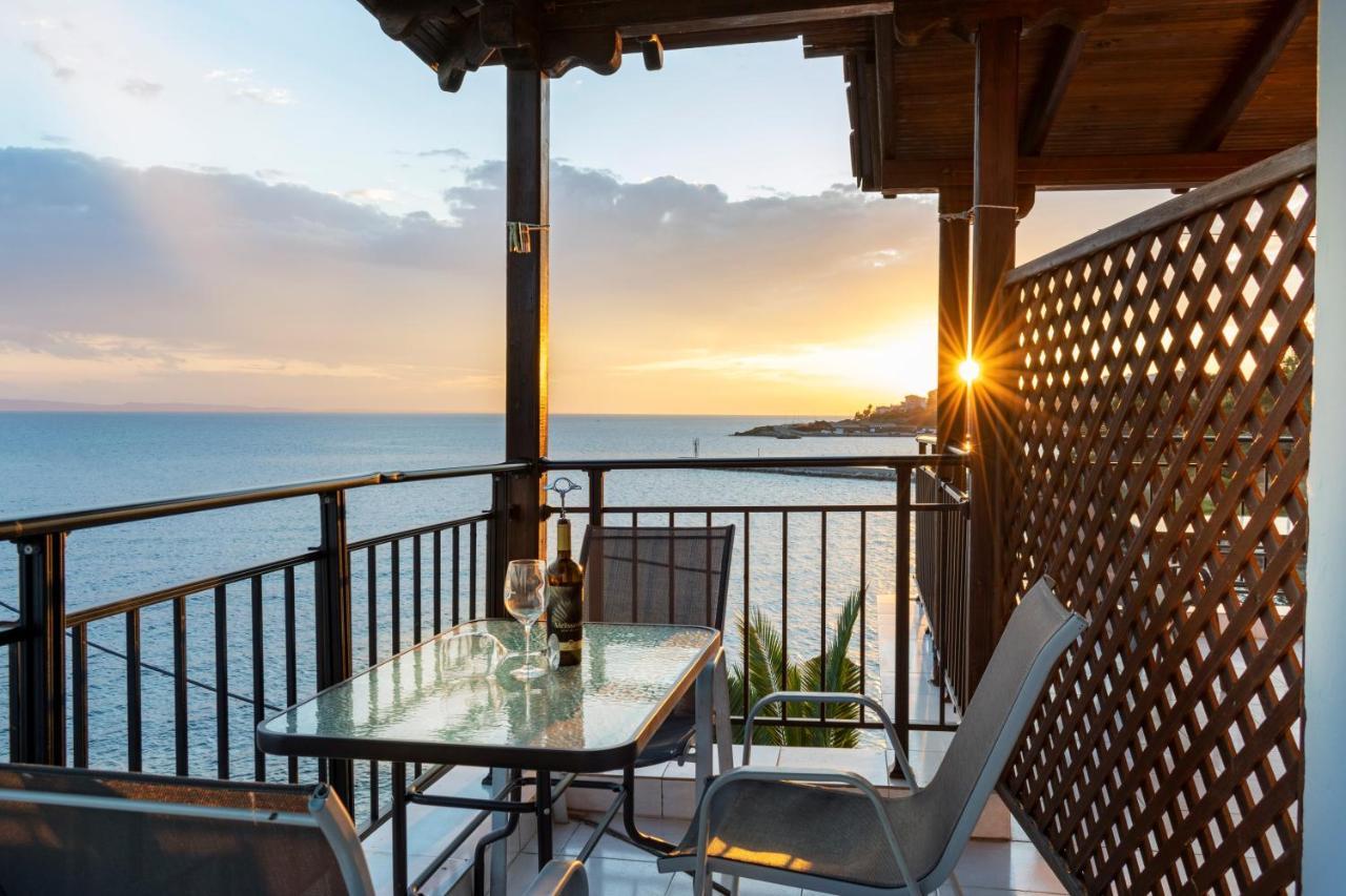 Magda Rooms "Sea View" Neos Marmaras Ngoại thất bức ảnh